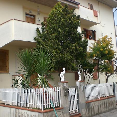 B&B Mattia Civitanova Marche Exterior photo